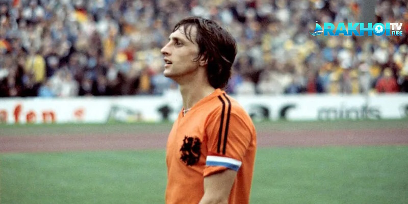 Thánh Johan giúp Ajax thống trị Châu Âu dù không trong các giải hàng đầu